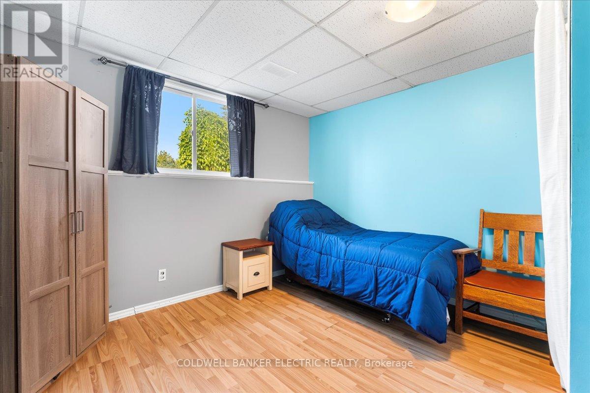 15 Mcintyre Road, Prince Edward County, Ontario  K0K 1A0 - Photo 31 - X12231905