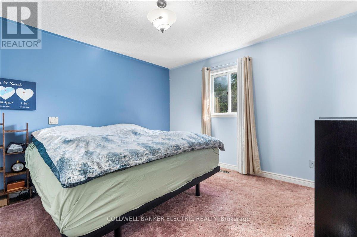 15 Mcintyre Road, Prince Edward County, Ontario  K0K 1A0 - Photo 20 - X12231905