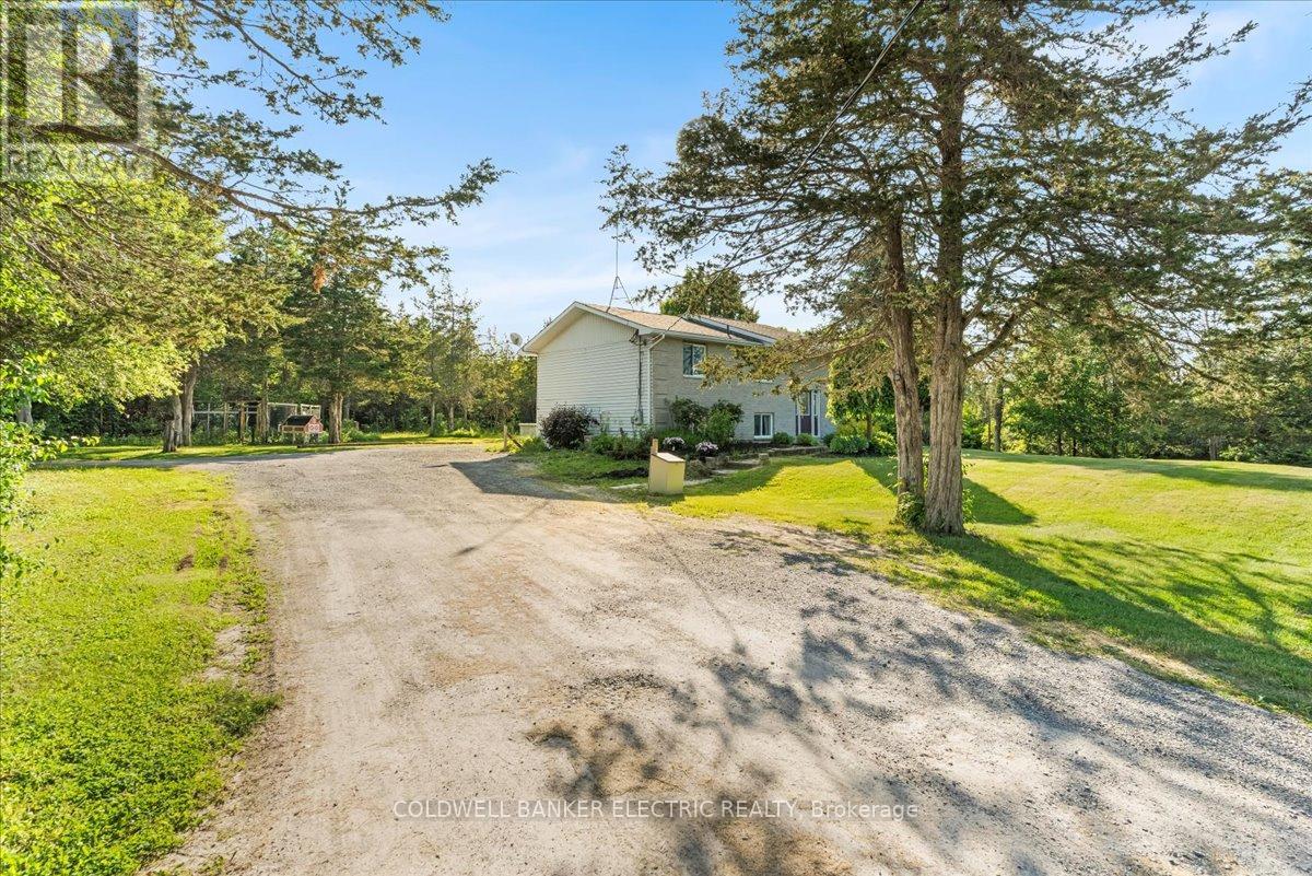 15 Mcintyre Road, Prince Edward County, Ontario  K0K 1A0 - Photo 41 - X12231905