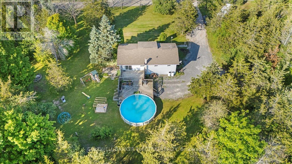 15 Mcintyre Road, Prince Edward County, Ontario  K0K 1A0 - Photo 4 - X12231905