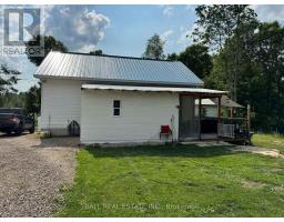 10419 County Road 503, Highlands East (Glamorgan), Ca