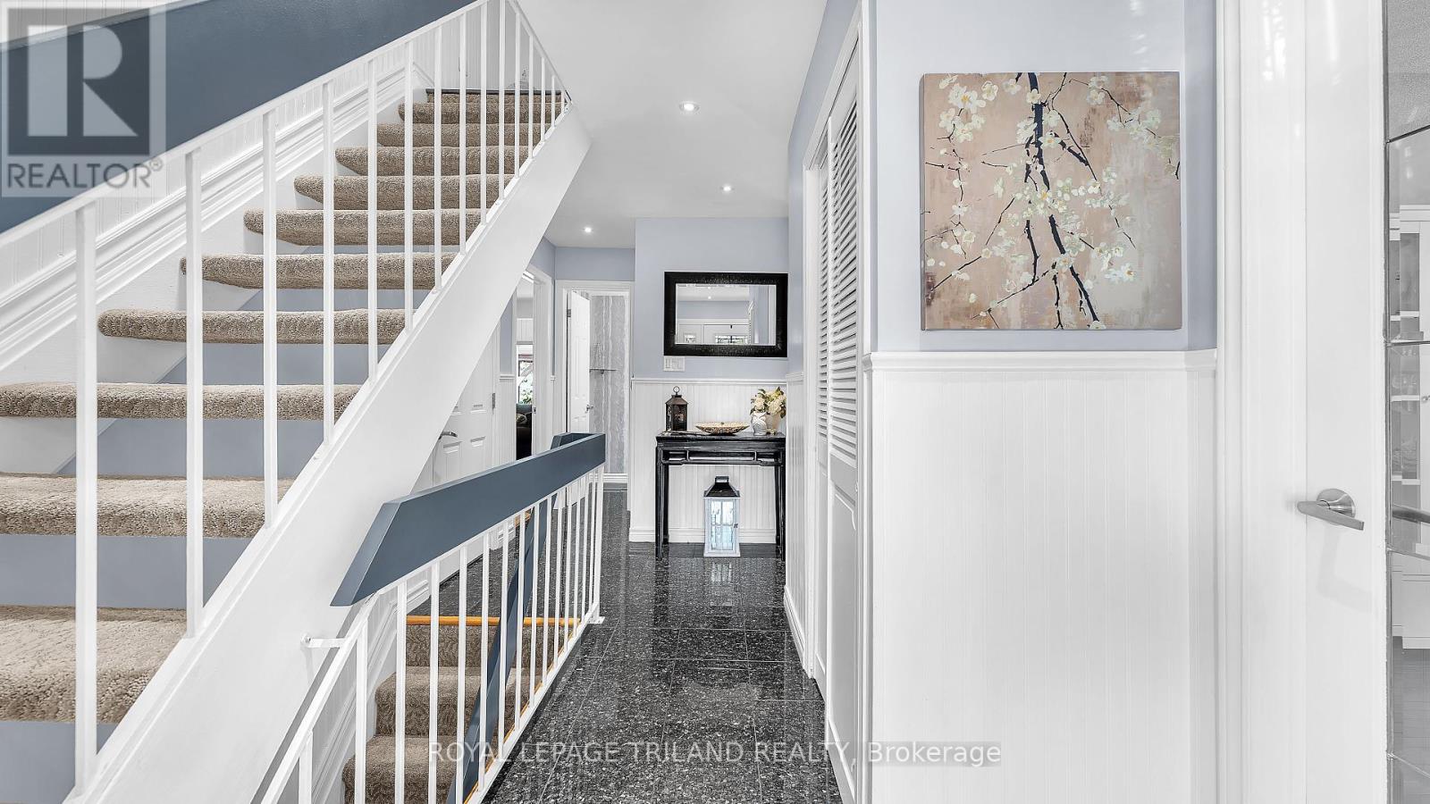 Property at 151 BRIXHAM CRESCENT image 5