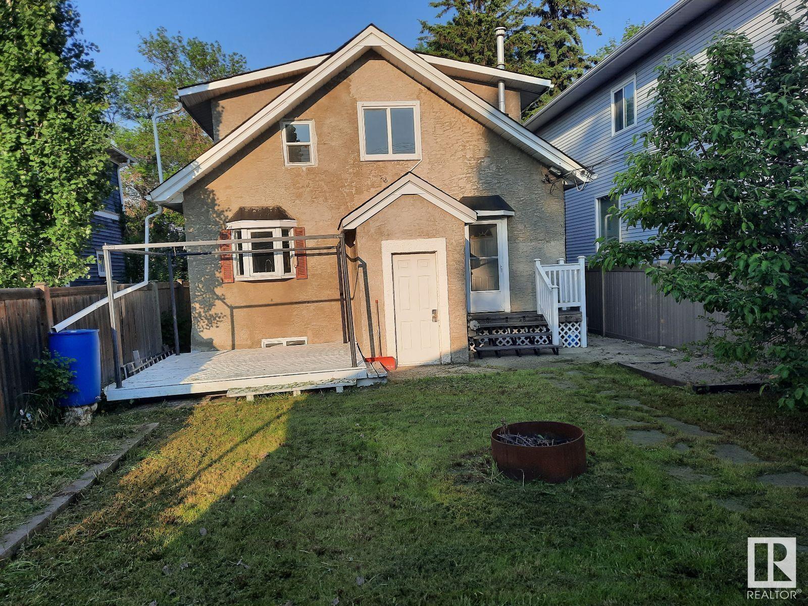 Property at 11242 95A ST NW image 4