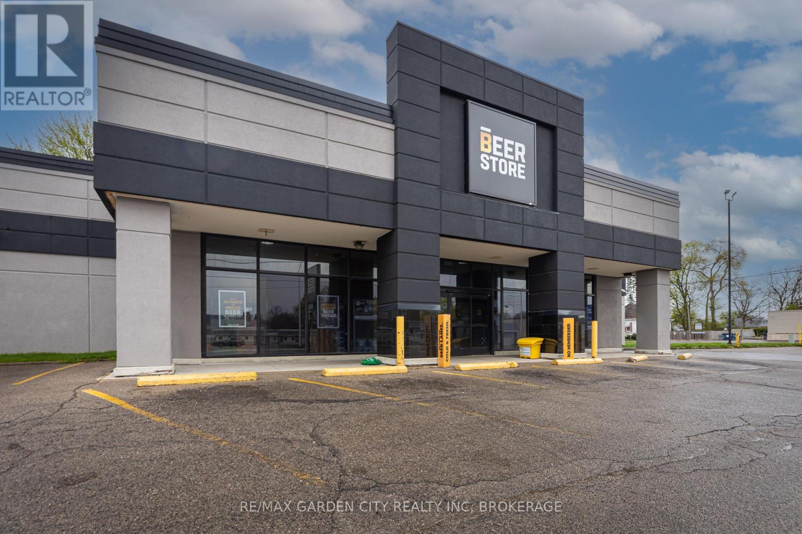 1600 Dundas Street, London East, Ontario  N5W 3C2 - Photo 7 - X12288281