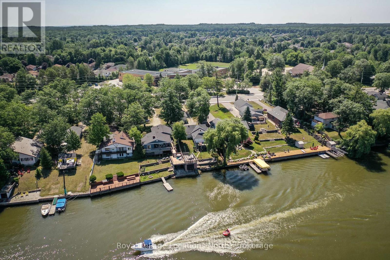 Property at 1320 RIVER ROAD W image 1