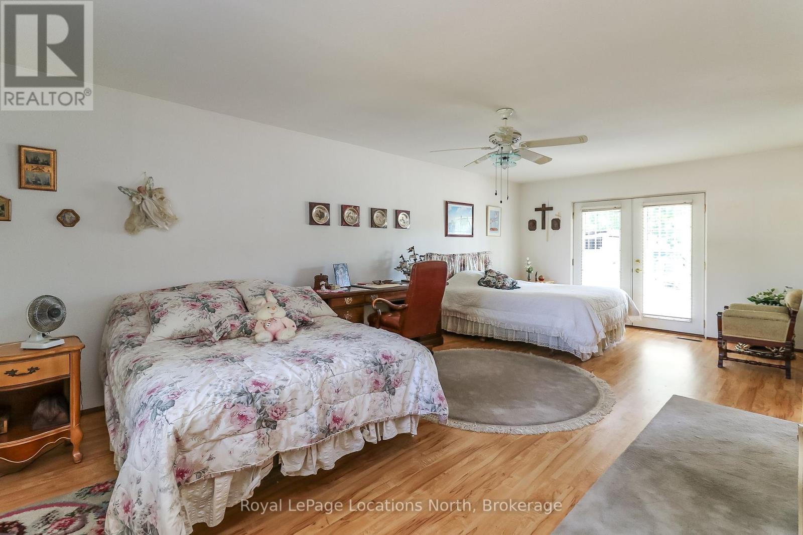1320 River Road W, Wasaga Beach, Ontario  L9Z 2W6 - Photo 13 - S12288233