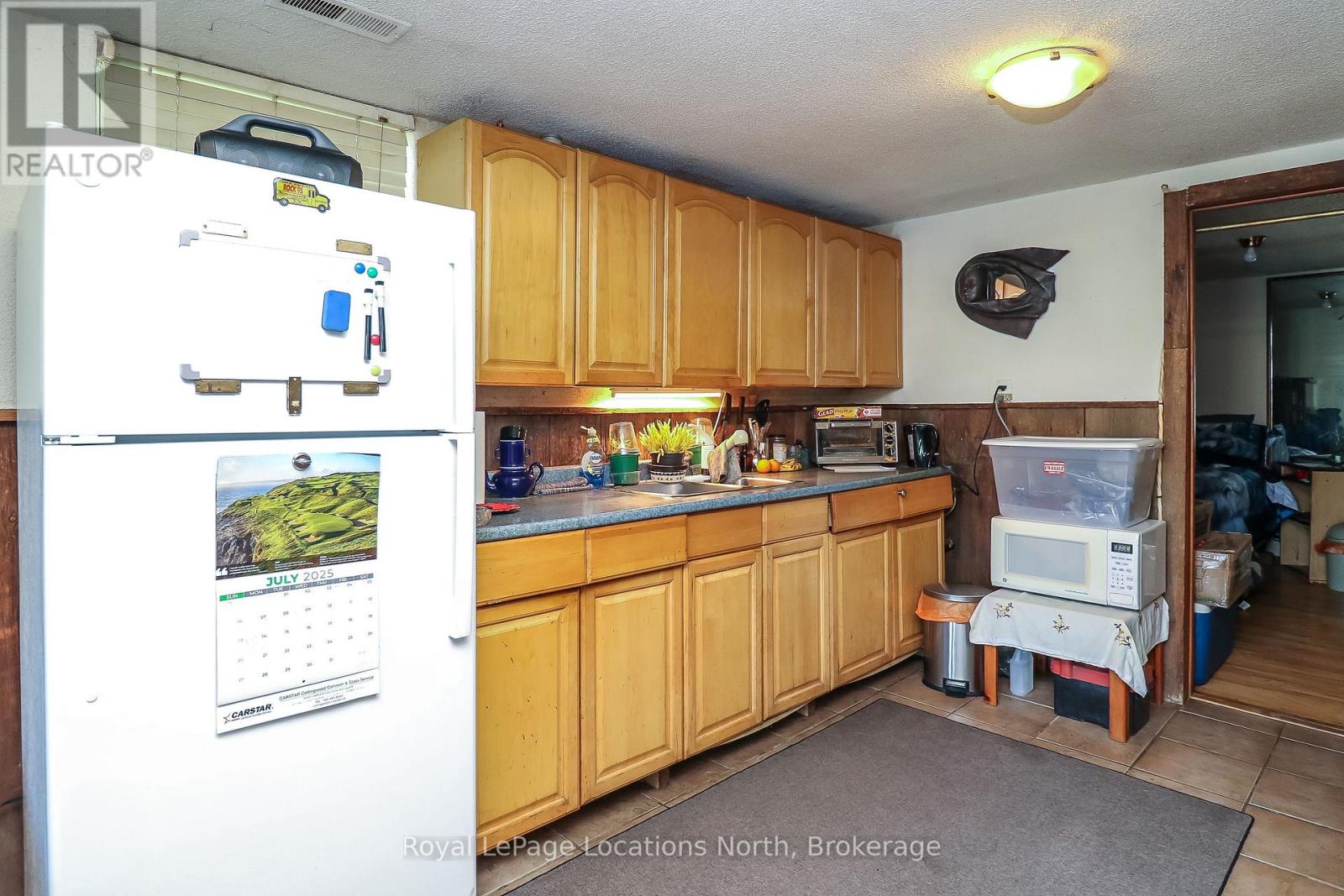 1320 River Road W, Wasaga Beach, Ontario  L9Z 2W6 - Photo 18 - S12288233