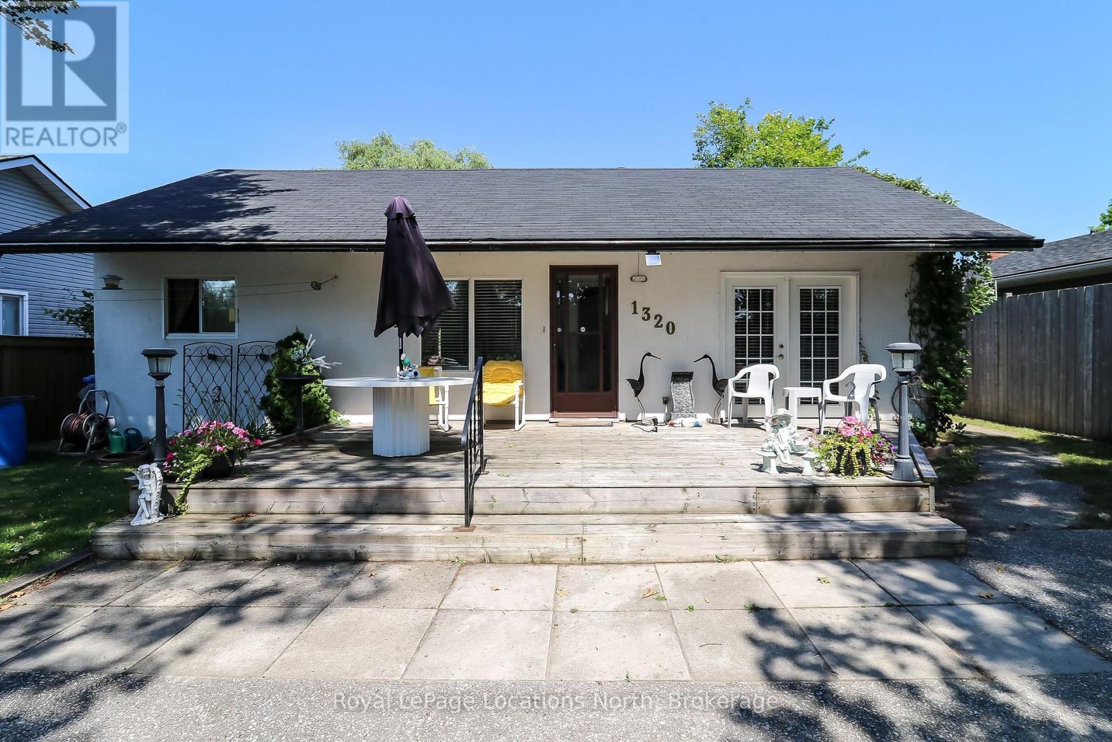 1320 River Road W, Wasaga Beach, Ontario  L9Z 2W6 - Photo 5 - S12288233