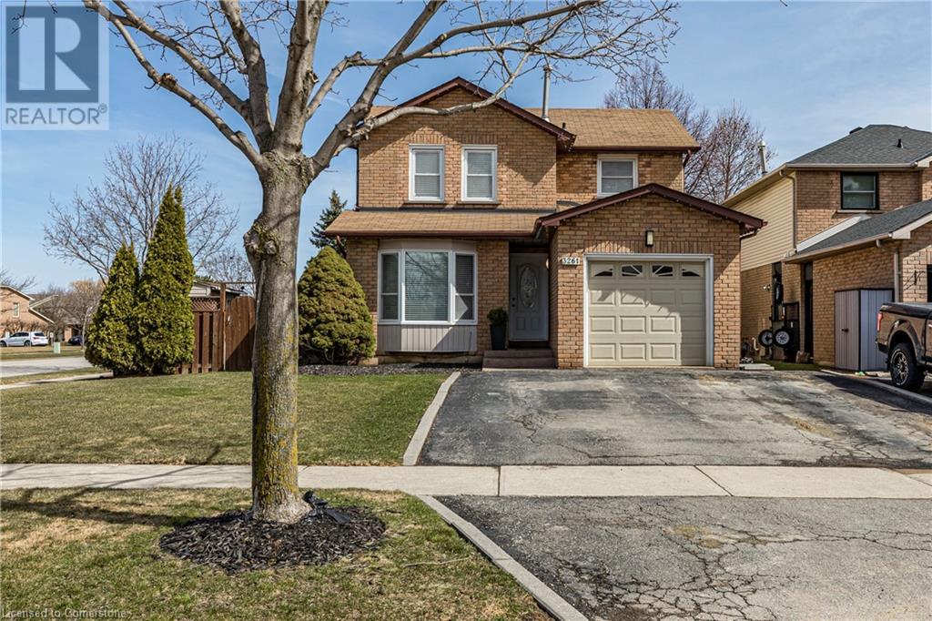 Property at 3261 WOODCROFT Crescent image 1