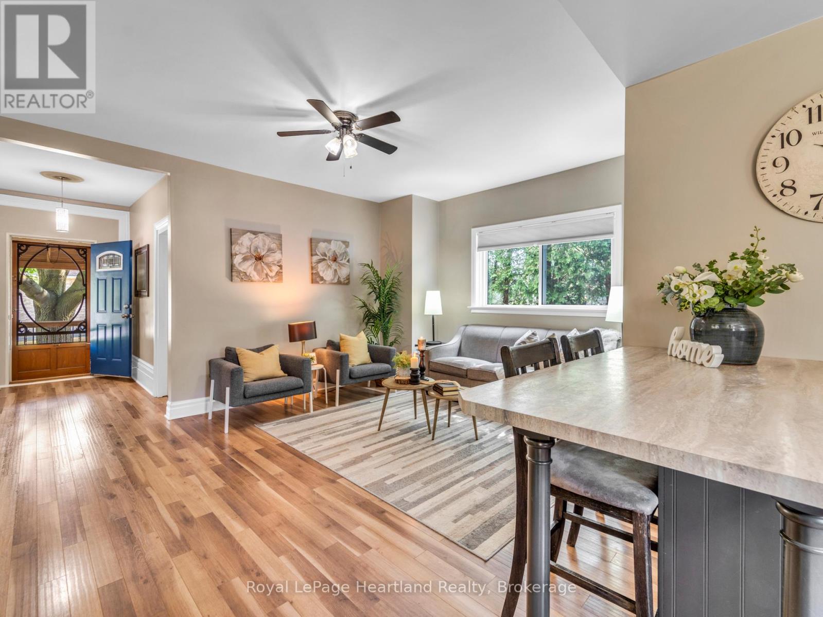 134 Wellington Street, Central Huron, Ontario  N0M 1L0 - Photo 11 - X12288222