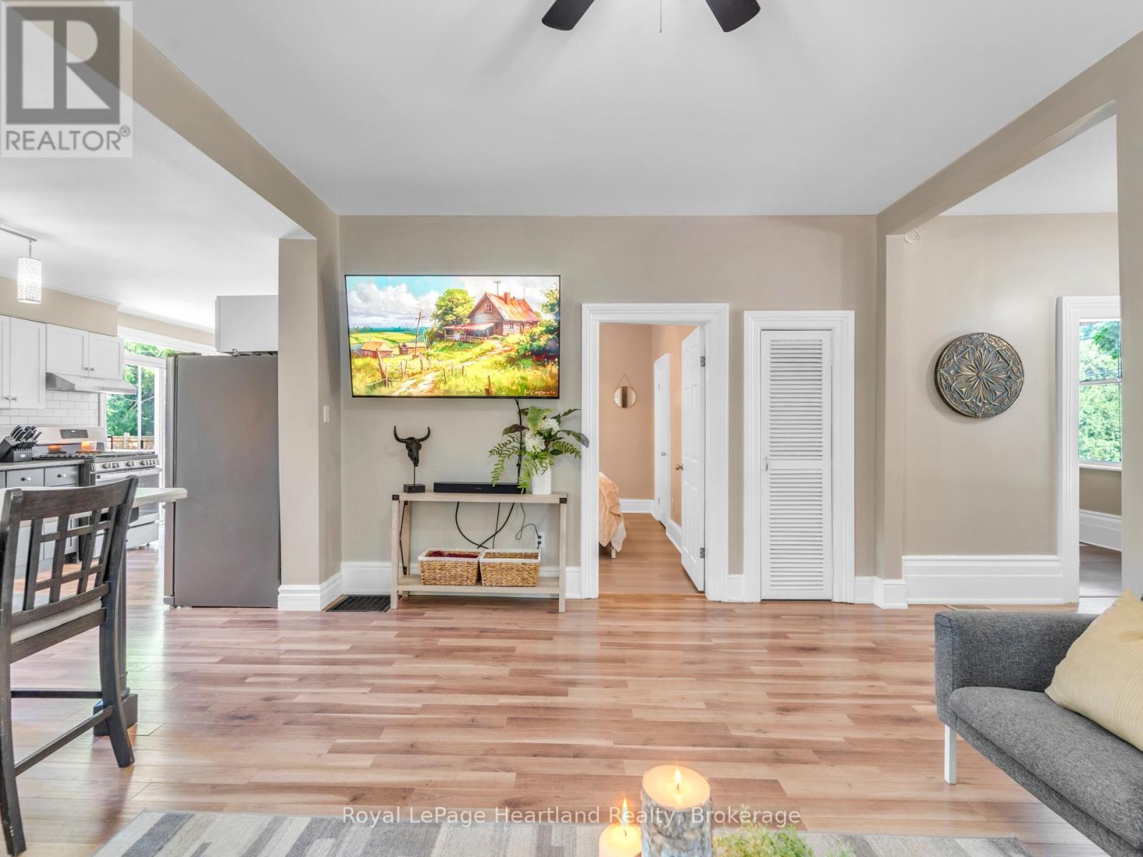 134 Wellington Street, Central Huron, Ontario  N0M 1L0 - Photo 13 - X12288222