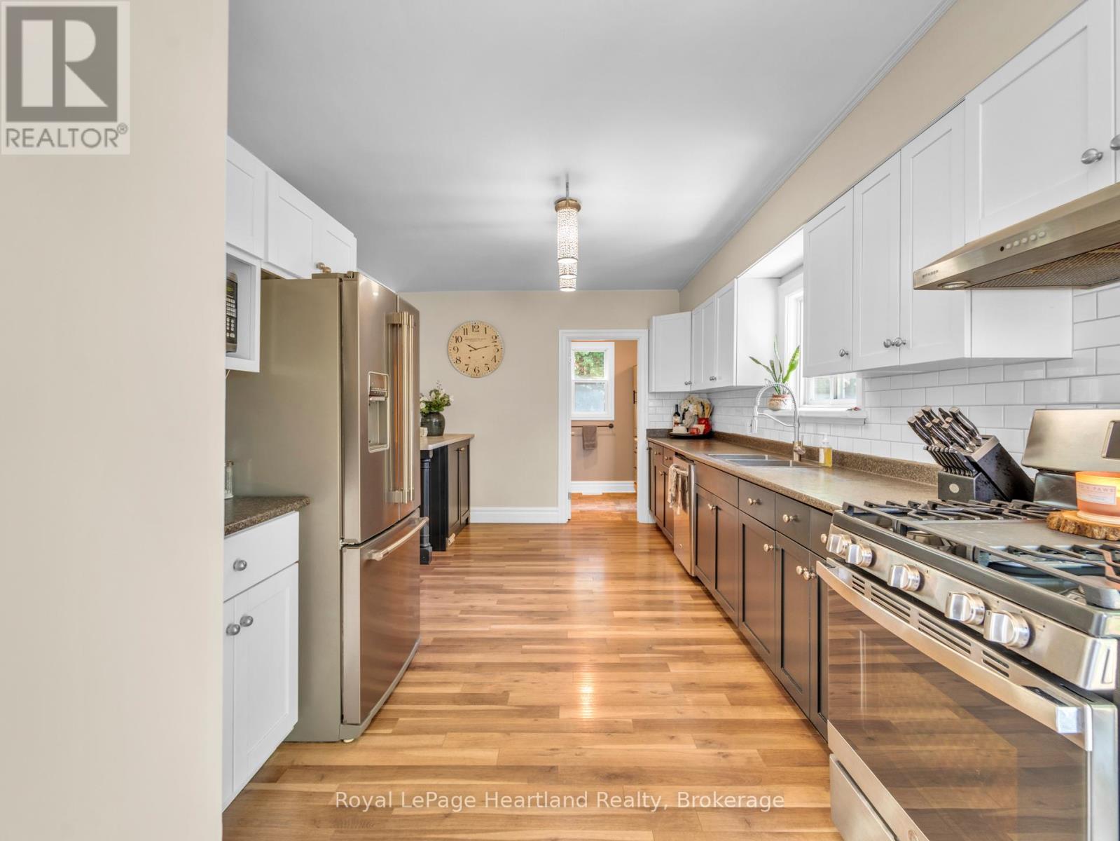 134 Wellington Street, Central Huron, Ontario  N0M 1L0 - Photo 18 - X12288222