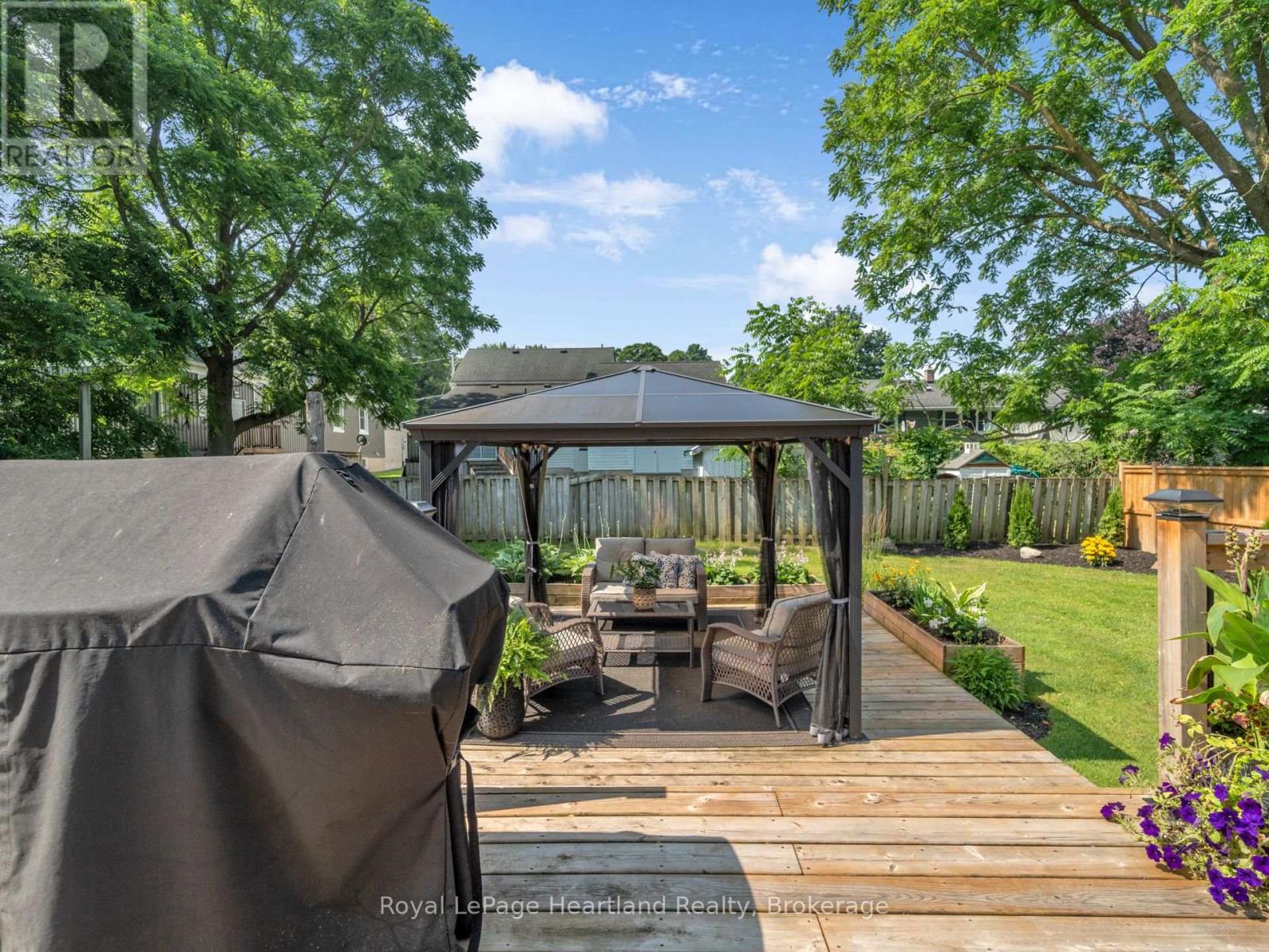 134 Wellington Street, Central Huron, Ontario  N0M 1L0 - Photo 38 - X12288222