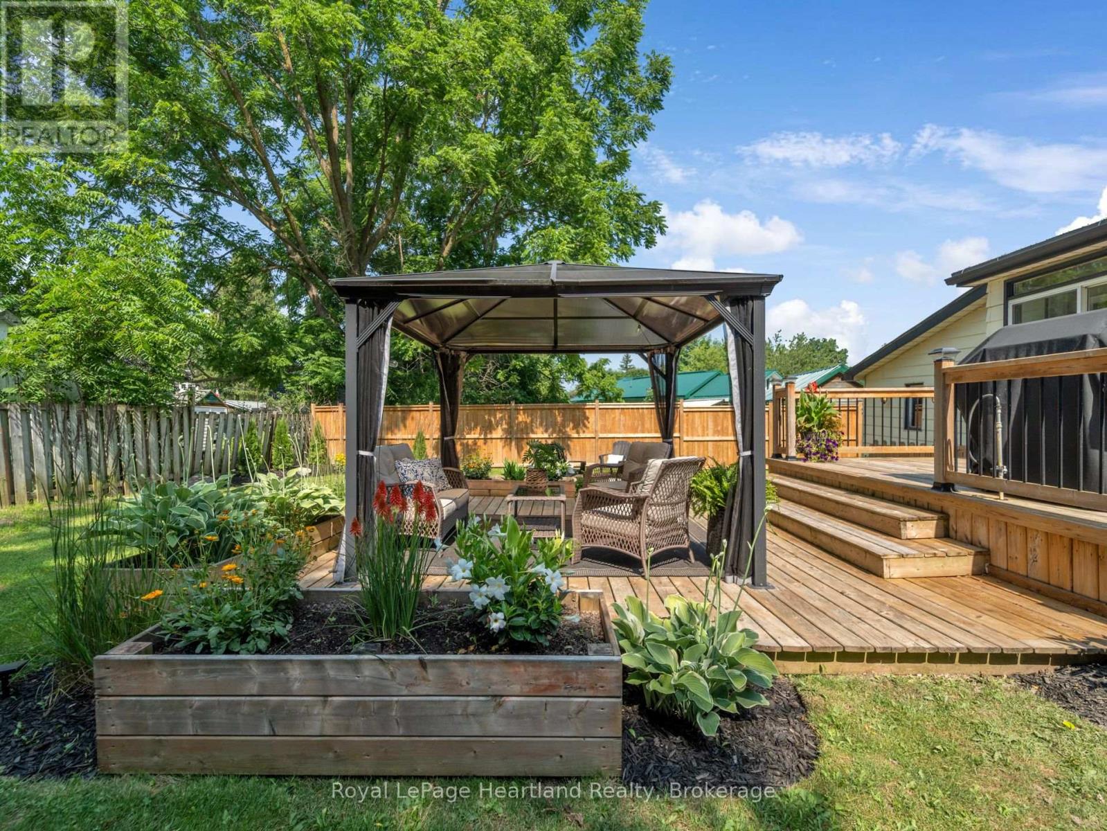 134 Wellington Street, Central Huron, Ontario  N0M 1L0 - Photo 40 - X12288222