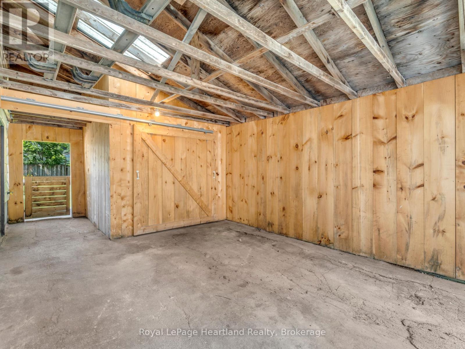 134 Wellington Street, Central Huron, Ontario  N0M 1L0 - Photo 43 - X12288222