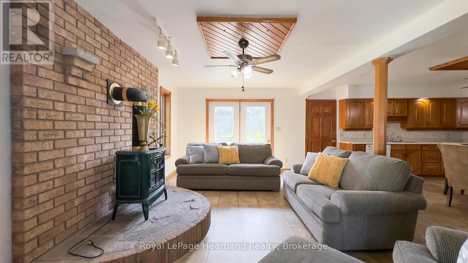 80564 Baseline Road, Central Huron, Ontario  N0M 1L0 - Photo 14 - X12288247