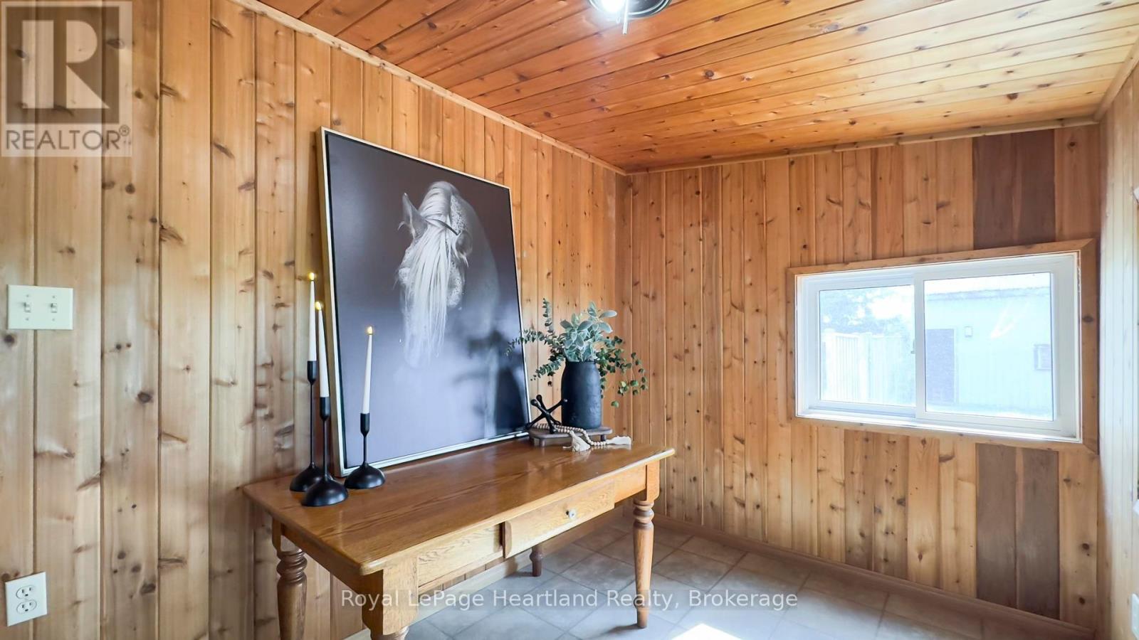 80564 Baseline Road, Central Huron, Ontario  N0M 1L0 - Photo 4 - X12288247