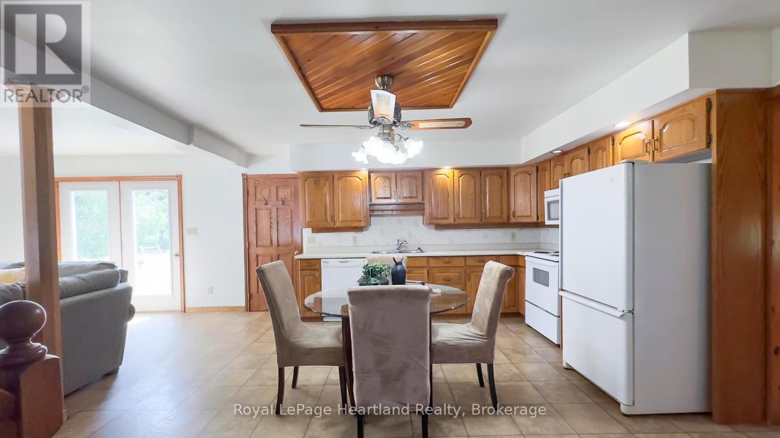 80564 Baseline Road, Central Huron, Ontario  N0M 1L0 - Photo 8 - X12288247