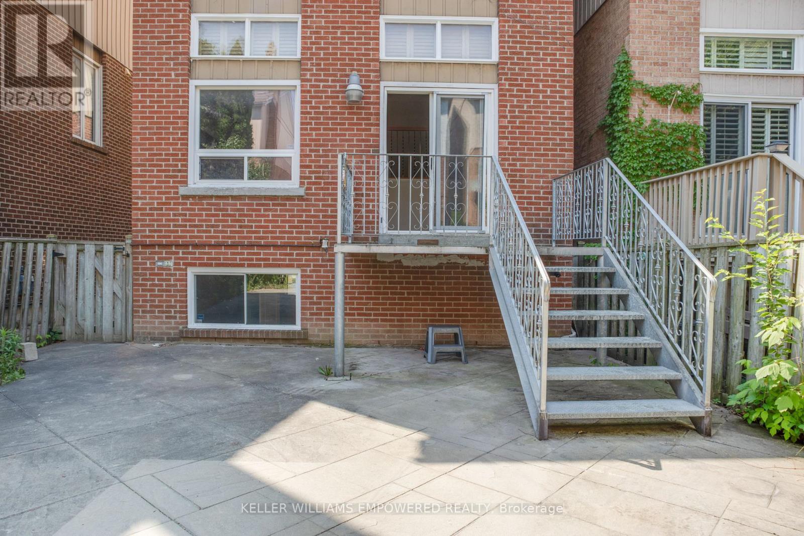 54 Carnival Court, Toronto, Ontario  M2R 3T8 - Photo 27 - C12288053