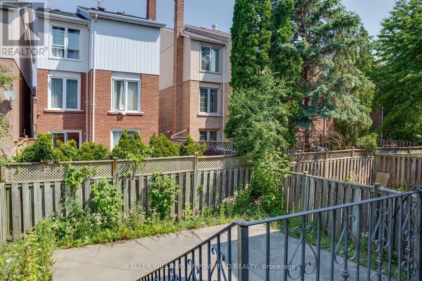 54 Carnival Court, Toronto, Ontario  M2R 3T8 - Photo 28 - C12288053