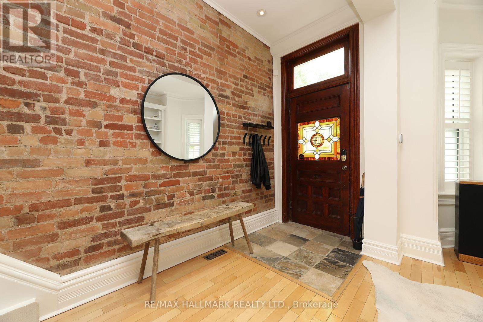 Property at 113 TRINITY STREET image 3