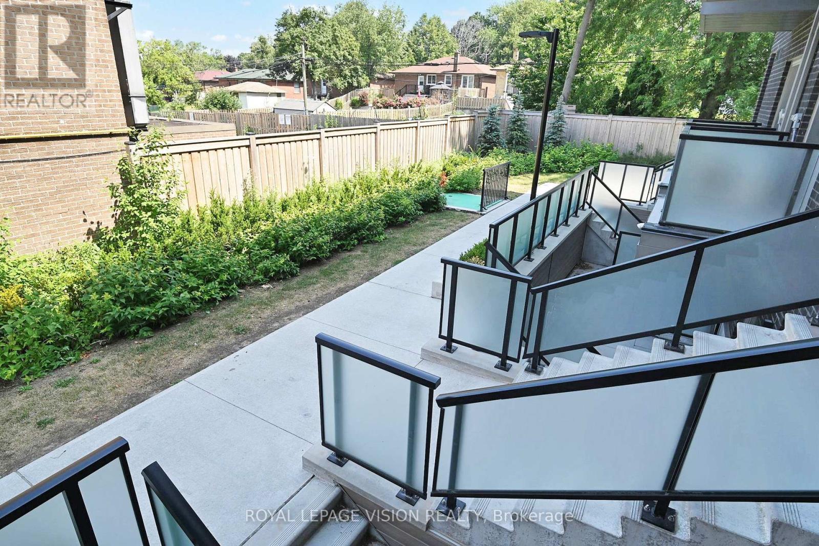 Property at 508 - 2791 EGLINTON AVENUE image 3