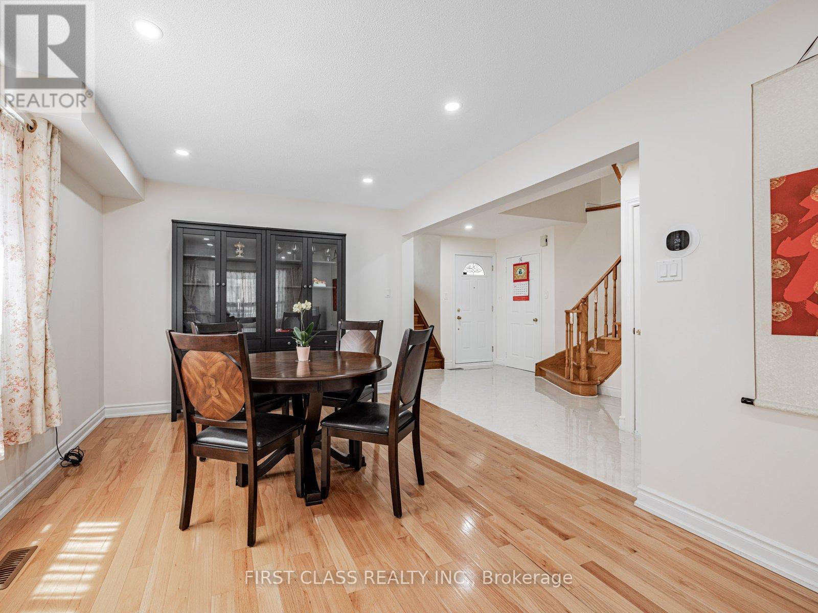 Property at 4 HEASLIP TERRACE image 3