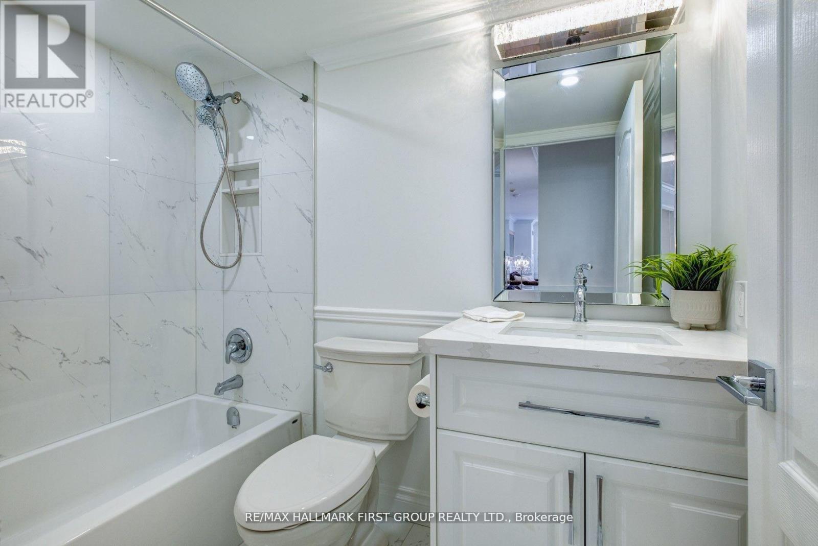 213 - 1000 The Esplanade Road N, Pickering, Ontario  L1V 6V4 - Photo 11 - E12288095