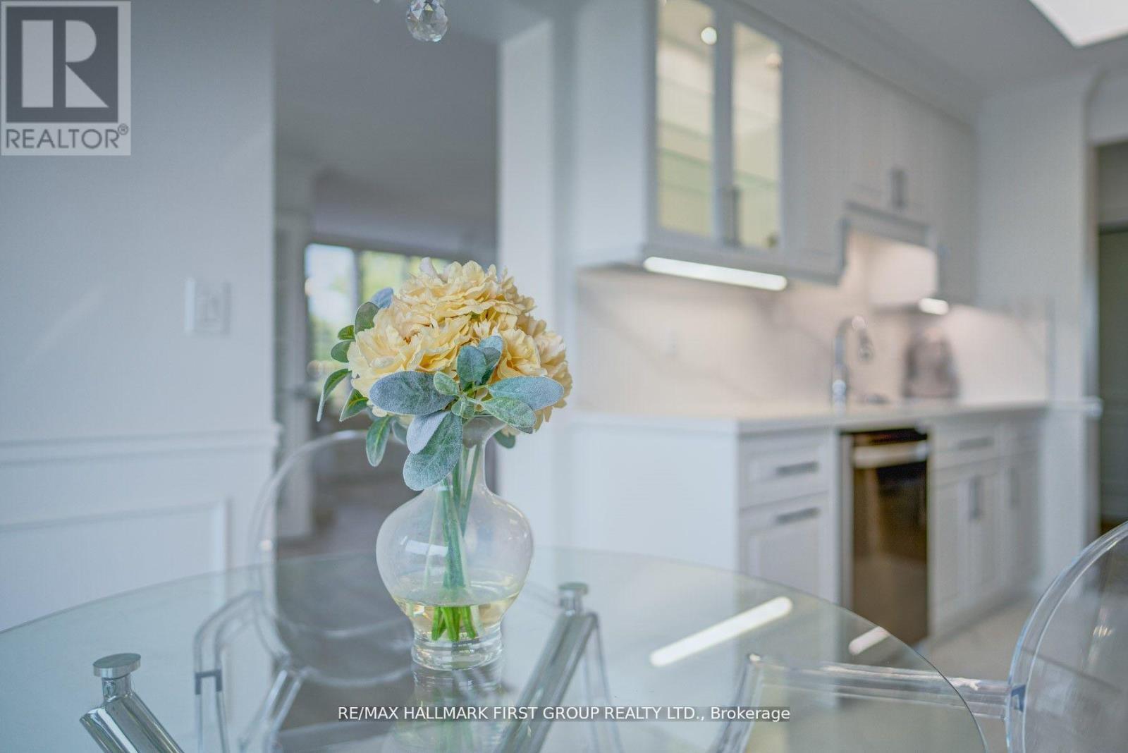 213 - 1000 The Esplanade Road N, Pickering, Ontario  L1V 6V4 - Photo 17 - E12288095