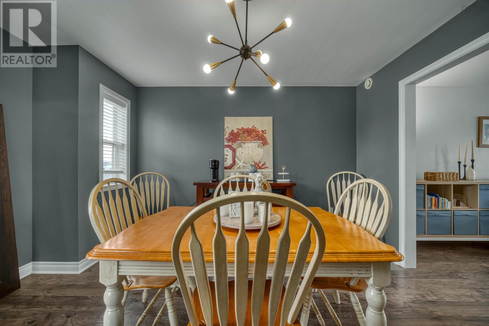 Property at 152 Melrose Crescent image 4
