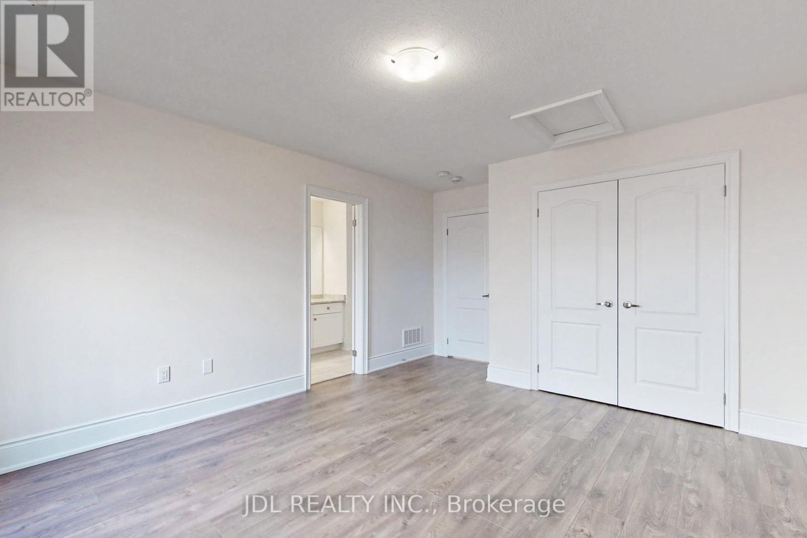 95 Giardina Crescent, Richmond Hill, Ontario  L4B 0G2 - Photo 18 - N12288179