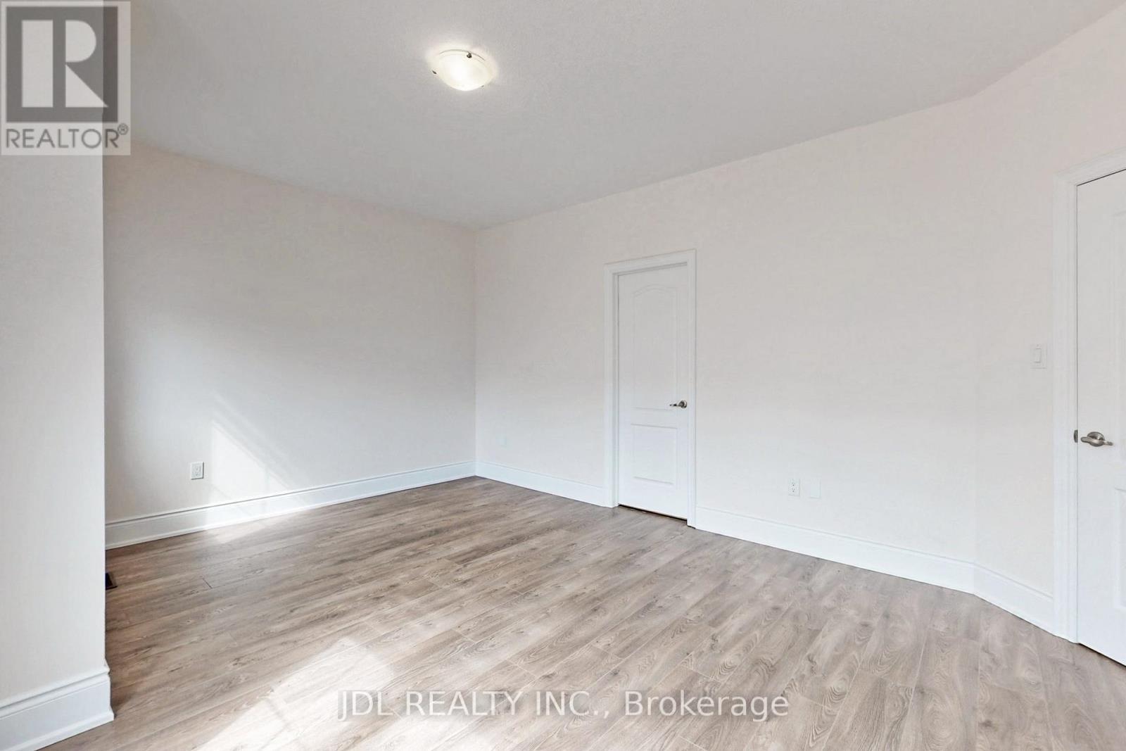 95 Giardina Crescent, Richmond Hill, Ontario  L4B 0G2 - Photo 36 - N12288179