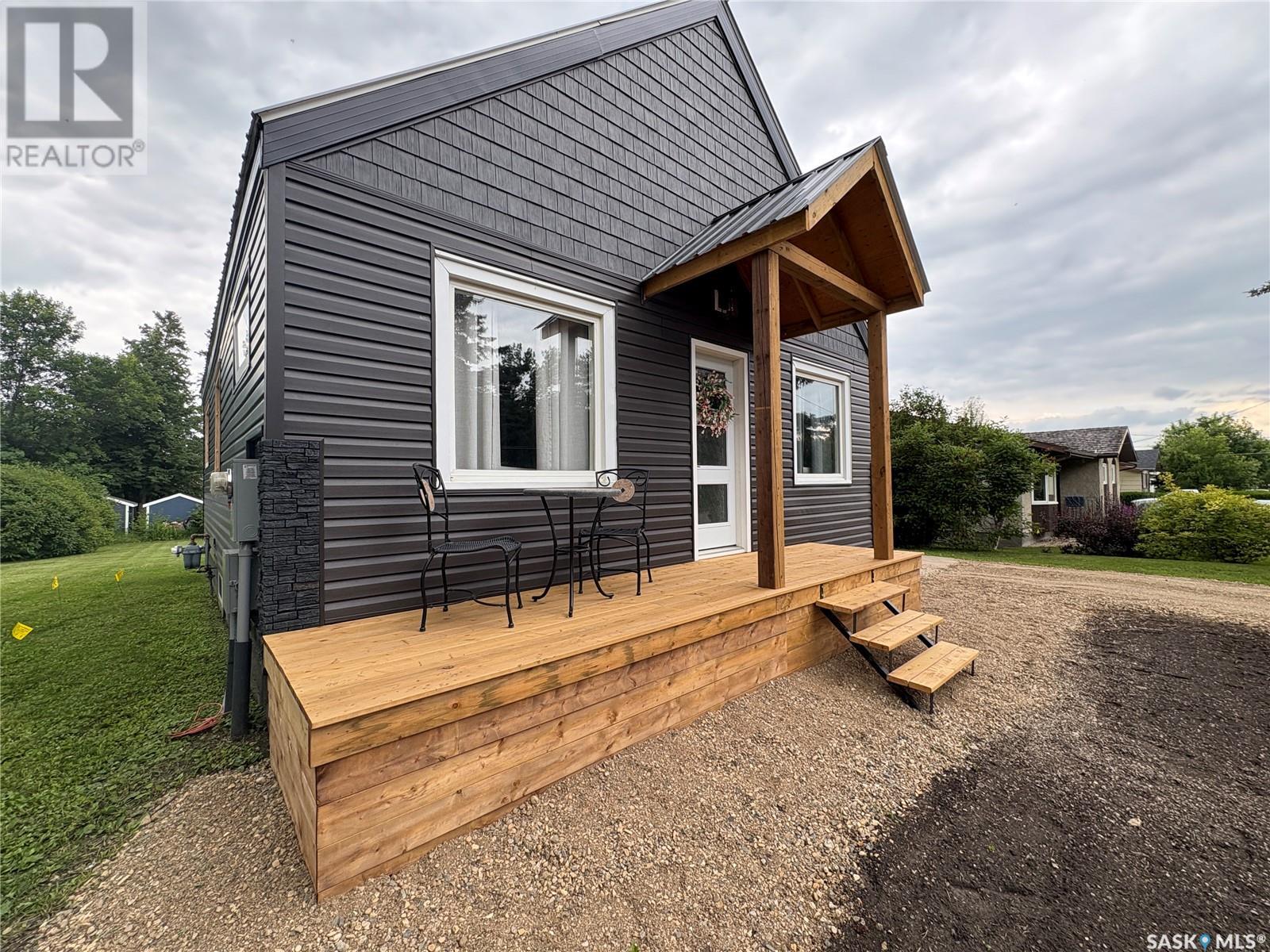 212 Riedel Avenue E, Langenburg, Saskatchewan  S0A 2A0 - Photo 2 - SK012803