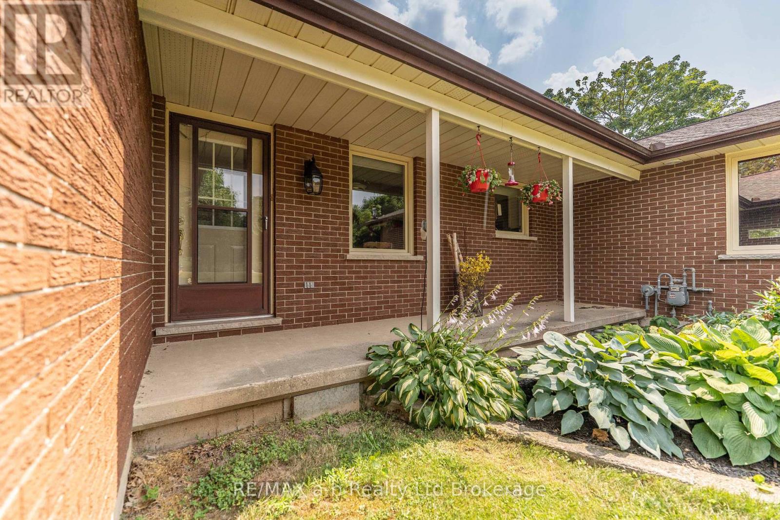 660 Goshen Road, Norfolk, Ontario  N4G 4G7 - Photo 5 - X12288314