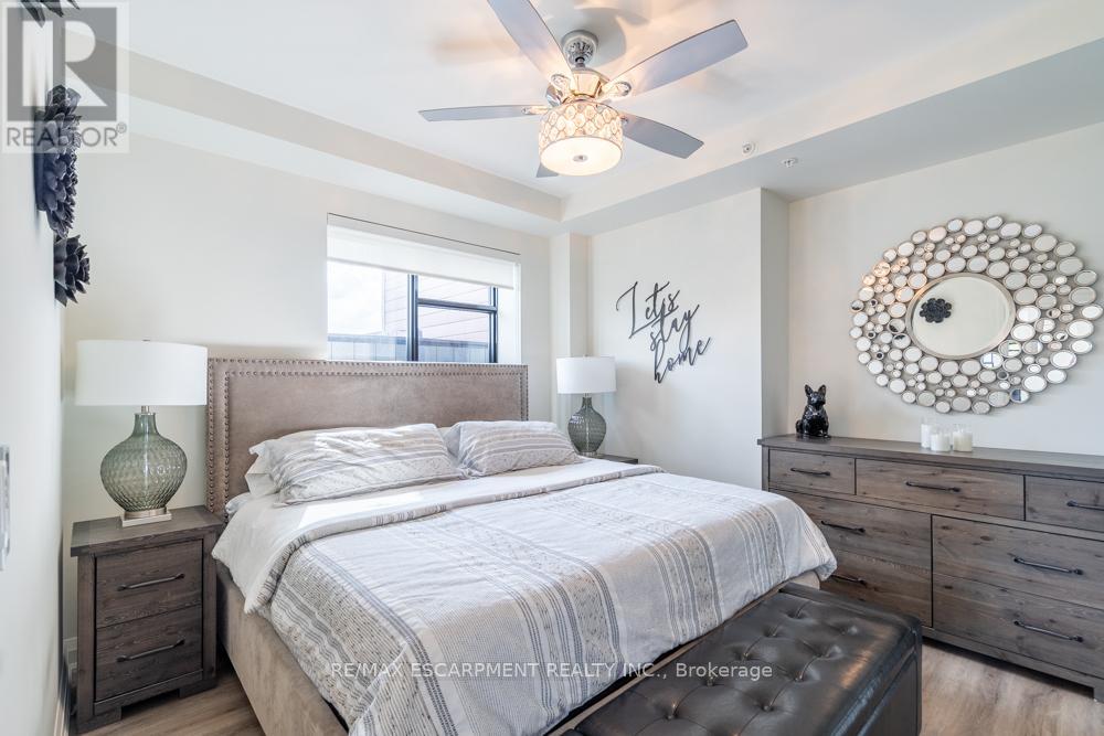 305 - 30 Hamilton Street, Hamilton (Waterdown), Ontario  L8B 1V8 - Photo 17 - X12288067