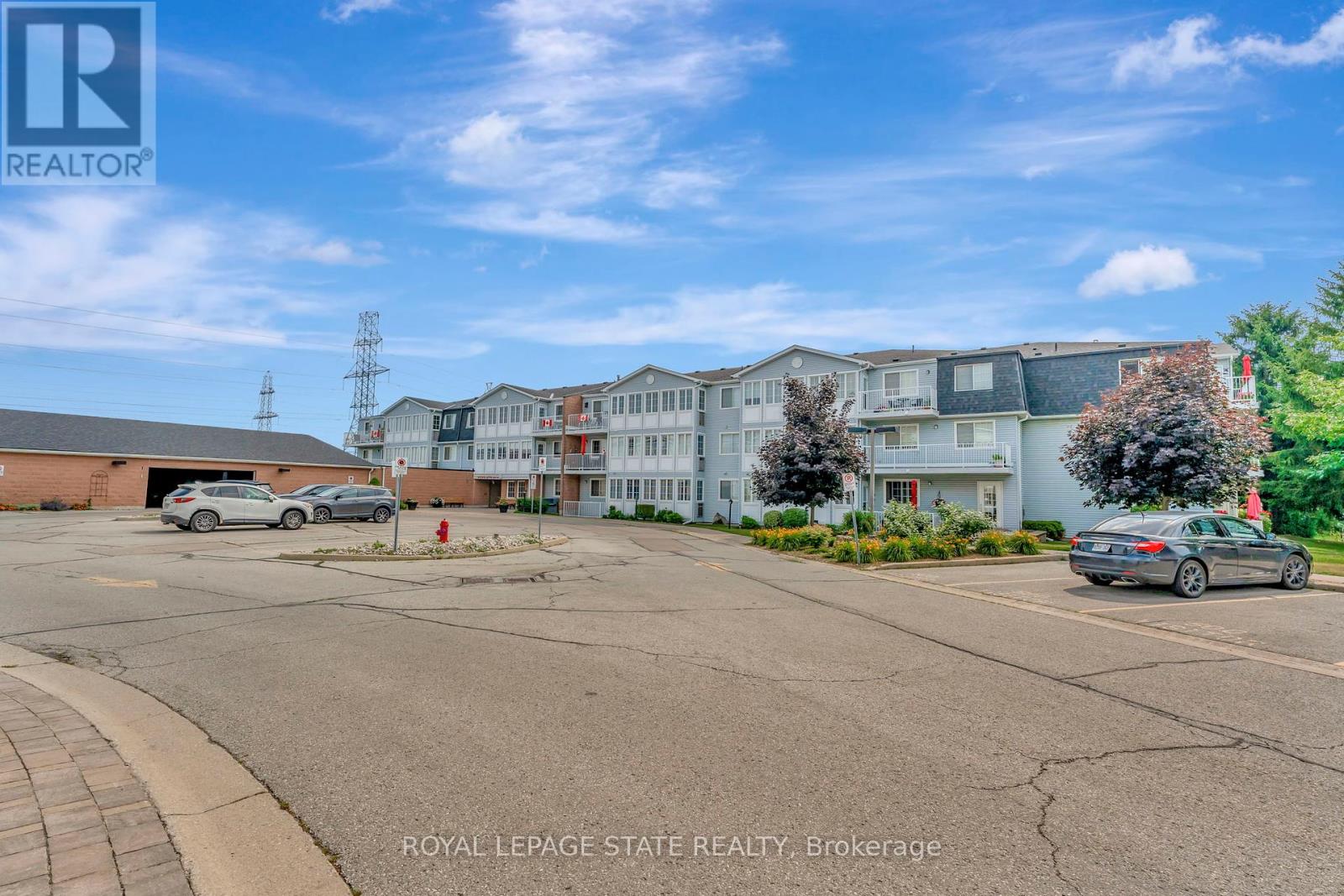 Property at 101 - 500 SILVERBIRCH BOULEVARD image 4