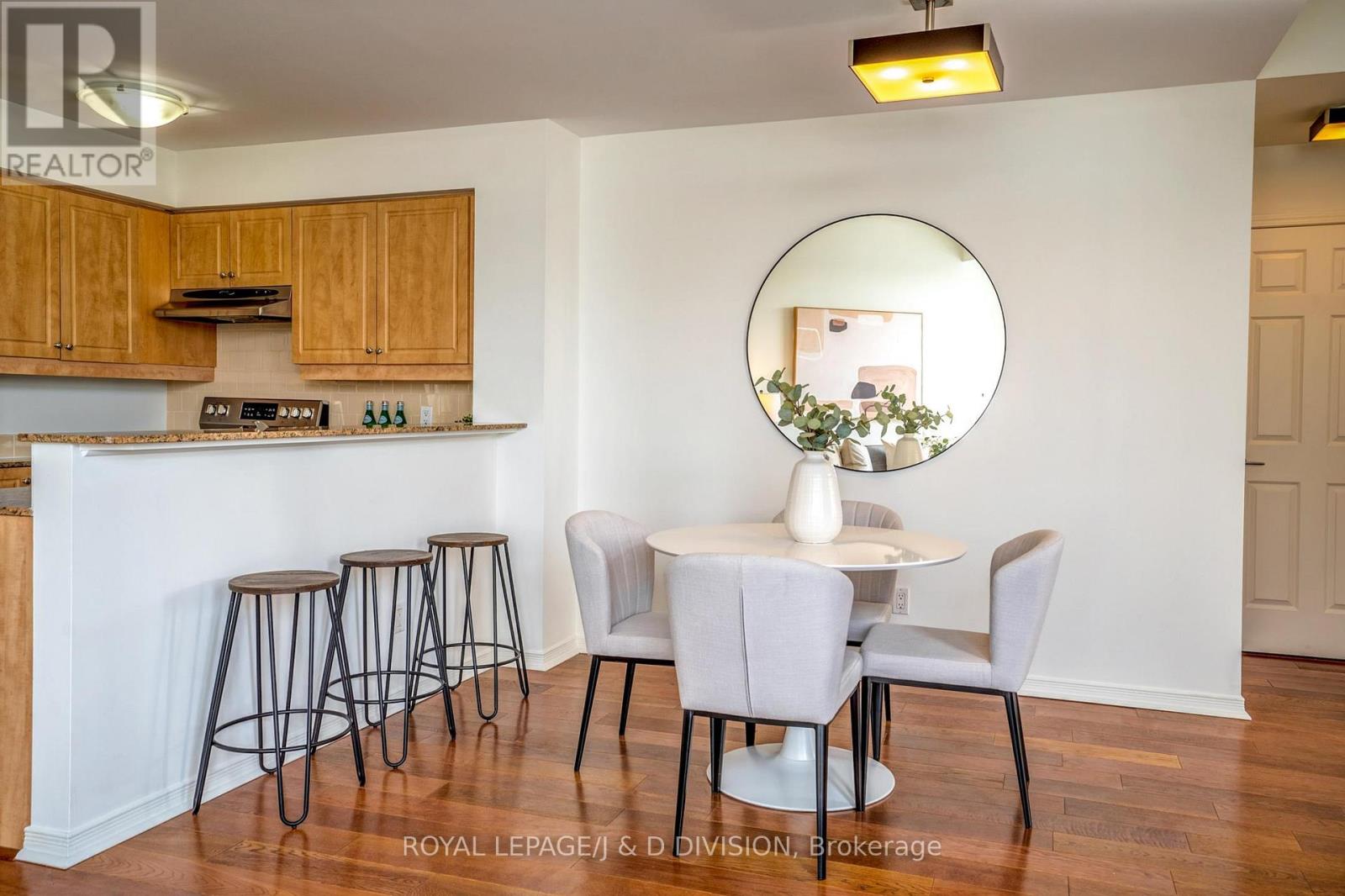 601 - 451 Rosewell Avenue, Toronto, Ontario  M4R 2H8 - Photo 12 - C12288290