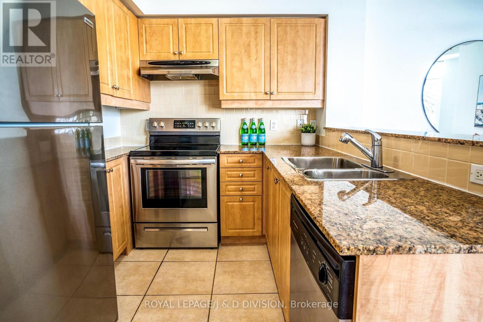 601 - 451 Rosewell Avenue, Toronto, Ontario  M4R 2H8 - Photo 14 - C12288290