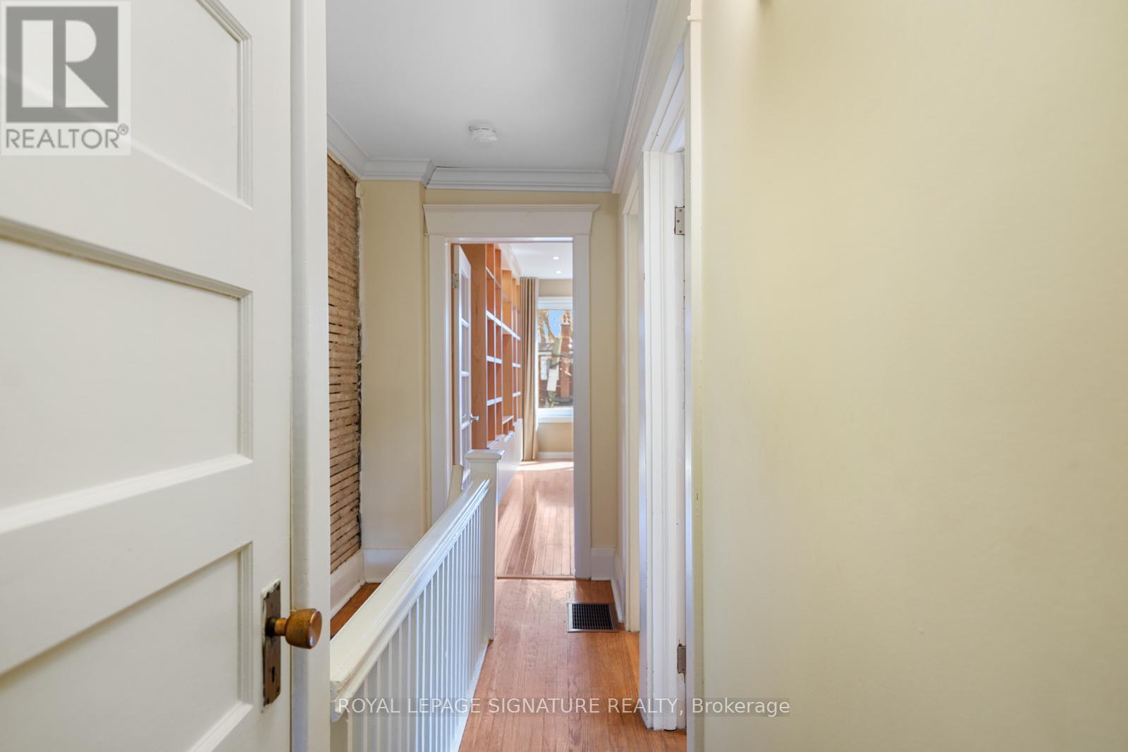 99 Kent Road, Toronto, Ontario  M4L 2X5 - Photo 31 - E12288212