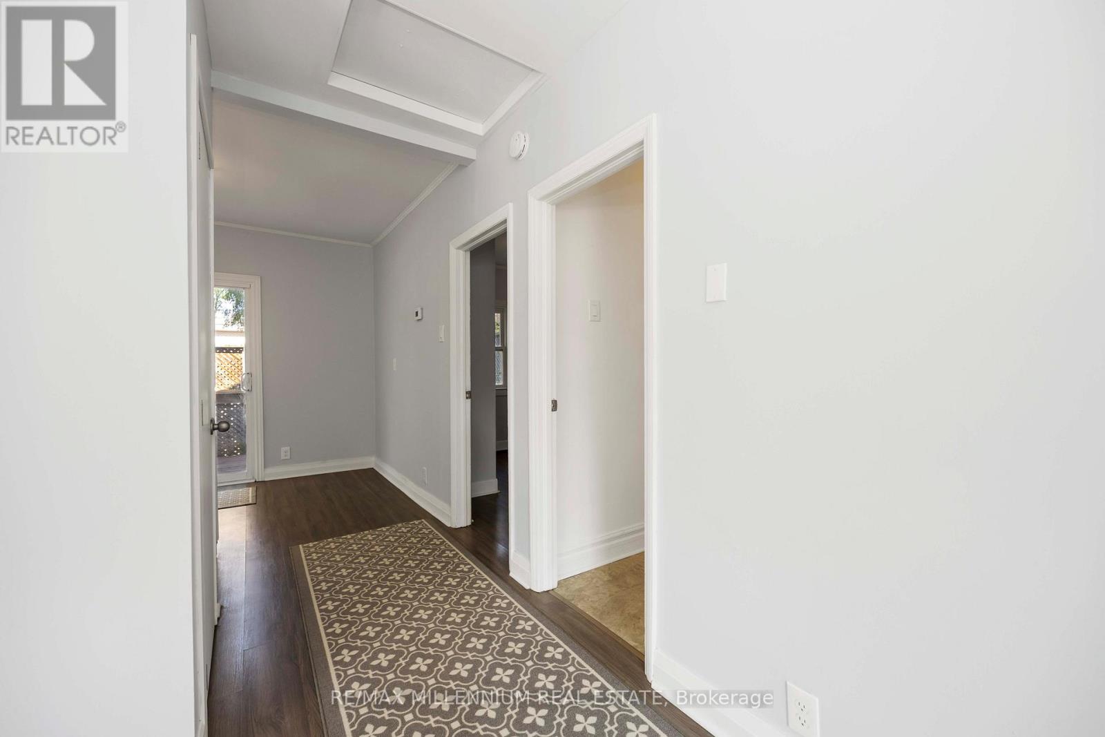 96 Phillip Avenue, Toronto (Birchcliffe-Cliffside), Ontario  M1N 3R4 - Photo 19 - E12288246