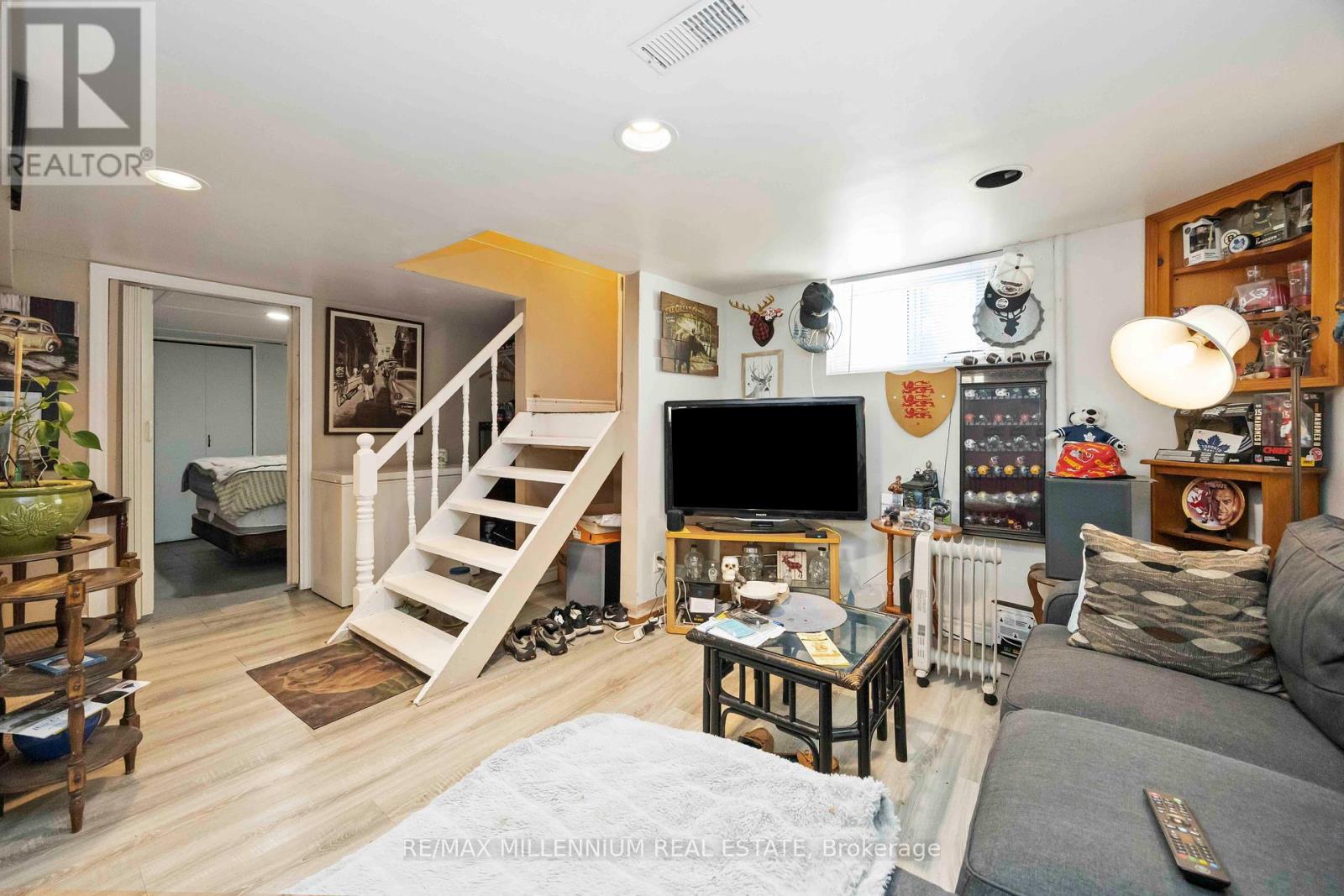 96 Phillip Avenue, Toronto (Birchcliffe-Cliffside), Ontario  M1N 3R4 - Photo 29 - E12288246