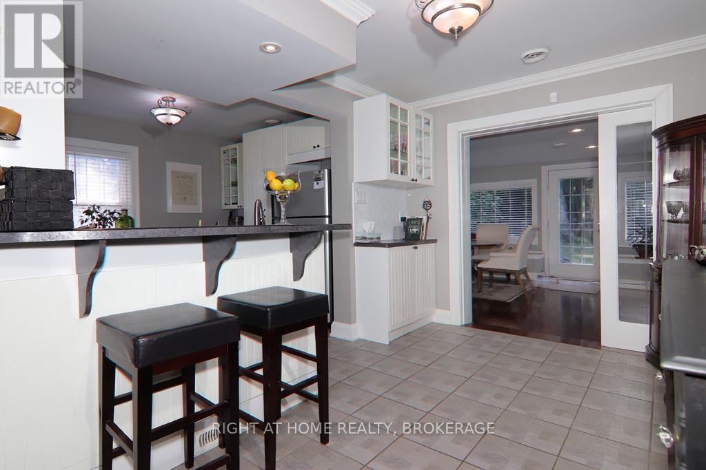 368 Queenston Street, St. Catharines, Ontario  L2P 2X9 - Photo 20 - X12288329