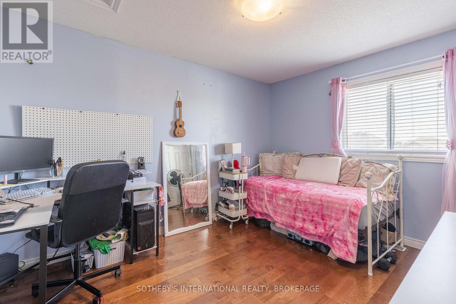 7 Honey Locust Circle, Thorold, Ontario  L2V 5E3 - Photo 16 - X12288361