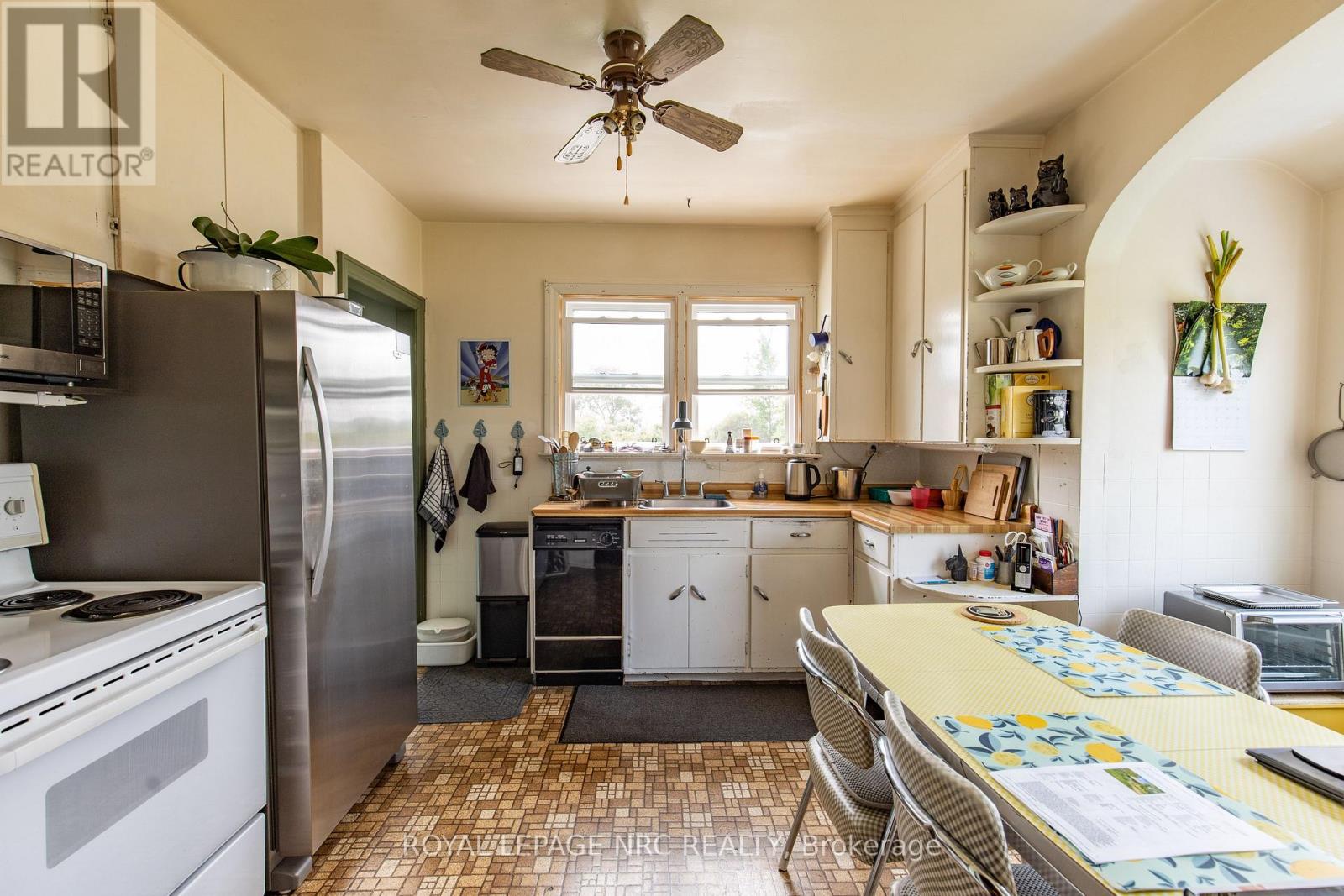 4049 Yager Road, Port Colborne, Ontario  L3K 5V5 - Photo 8 - X12288414