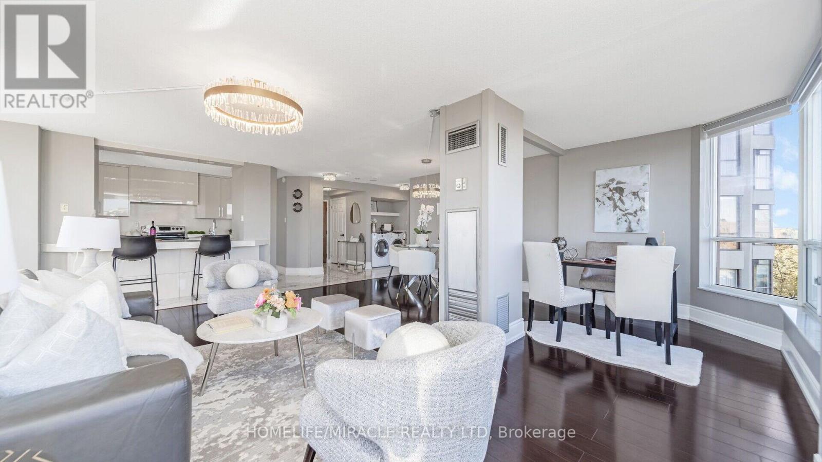 510 - 22 Hanover Road, Brampton, Ontario  L6S 5K7 - Photo 13 - W12288251
