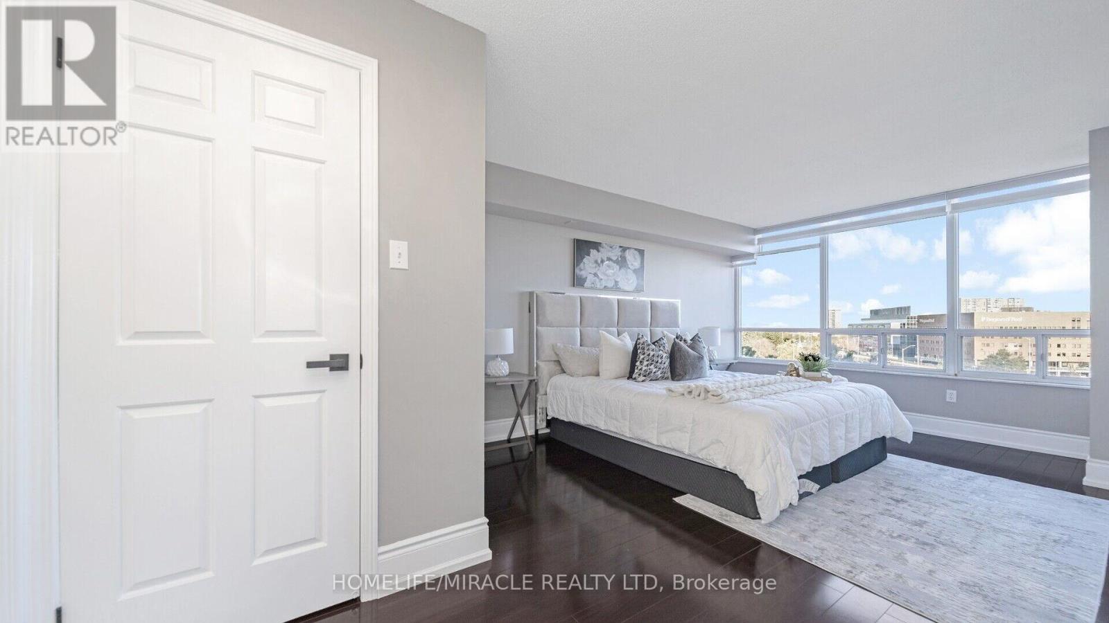 510 - 22 Hanover Road, Brampton, Ontario  L6S 5K7 - Photo 33 - W12288251