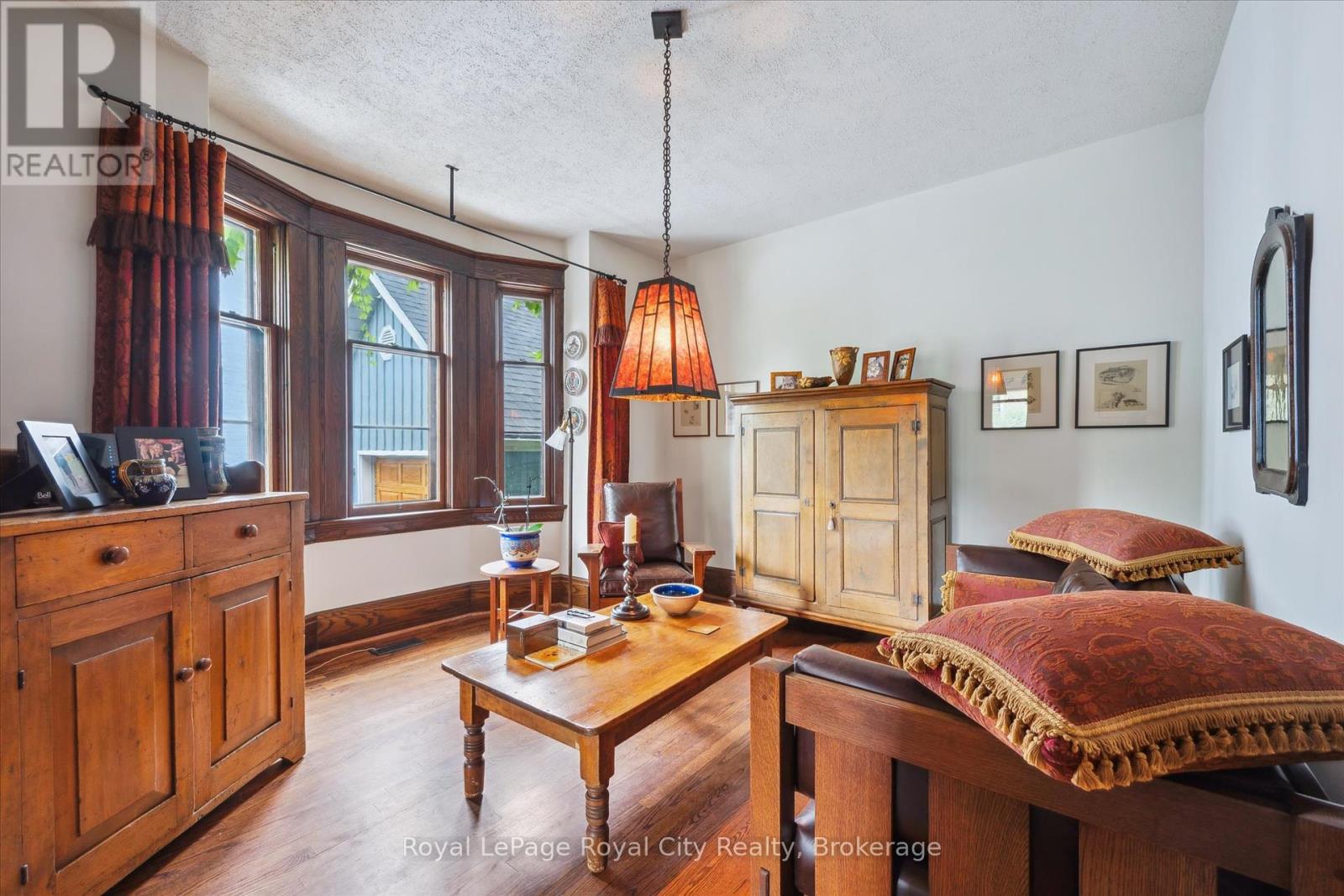 54 Clinton Street, Guelph, Ontario  N1H 5G5 - Photo 12 - X12288428