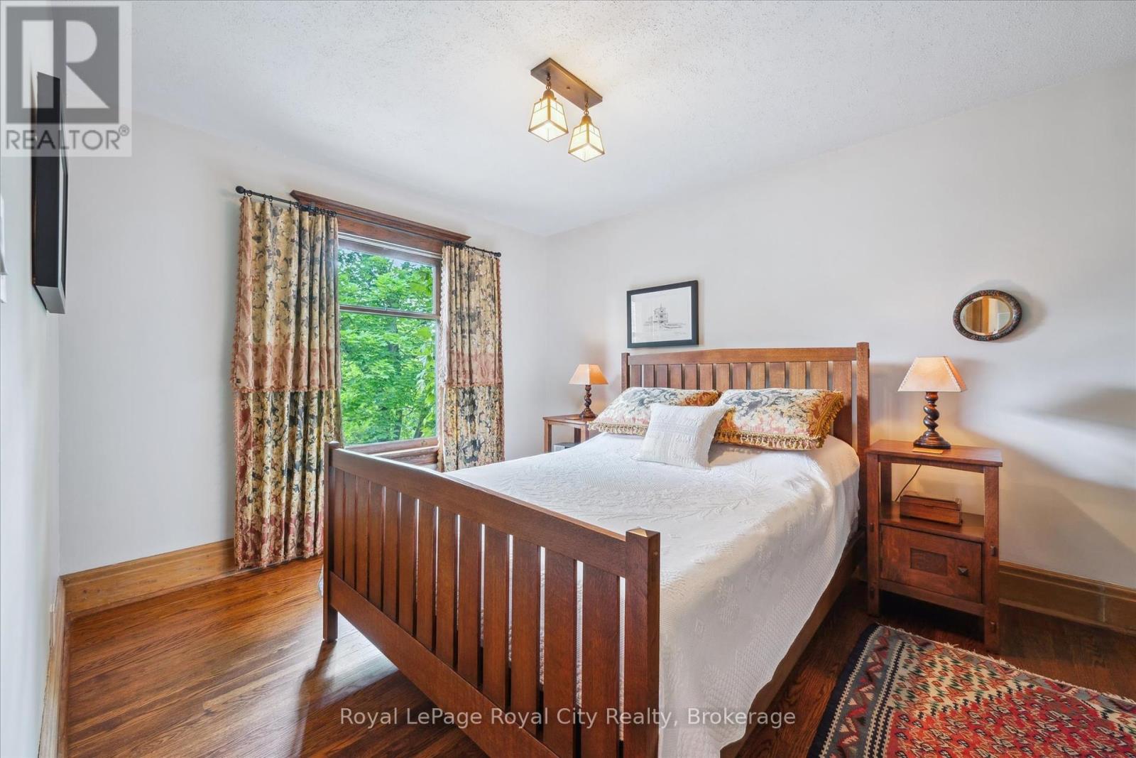 54 Clinton Street, Guelph, Ontario  N1H 5G5 - Photo 33 - X12288428
