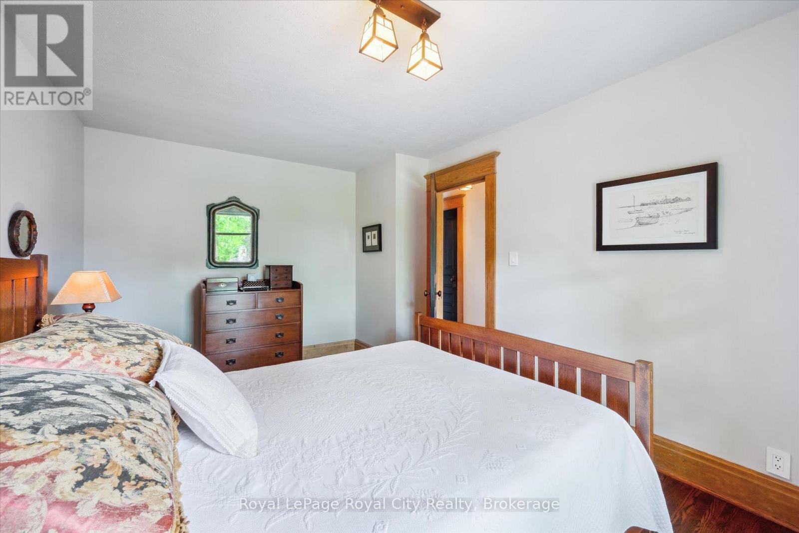54 Clinton Street, Guelph, Ontario  N1H 5G5 - Photo 34 - X12288428