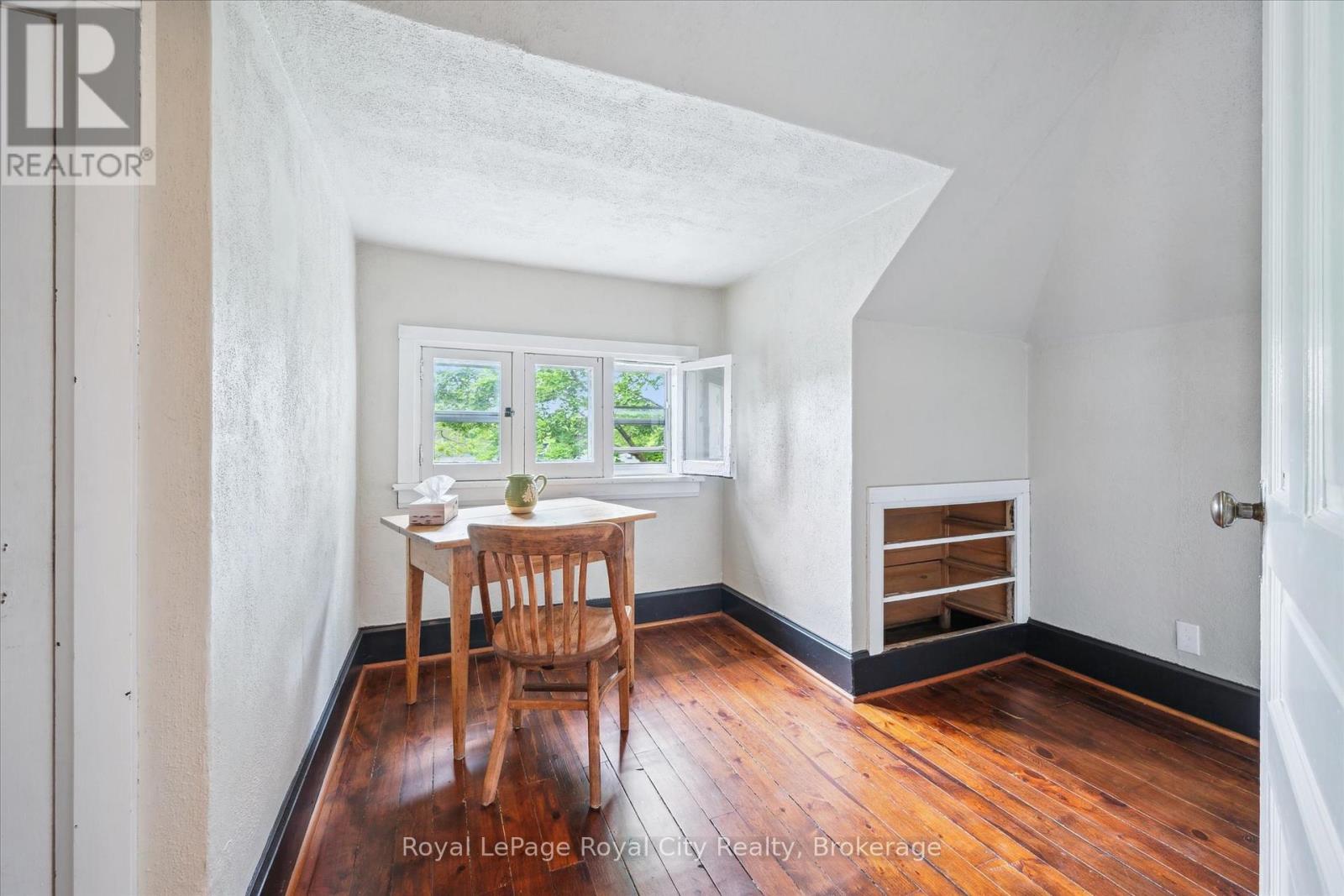 54 Clinton Street, Guelph, Ontario  N1H 5G5 - Photo 42 - X12288428